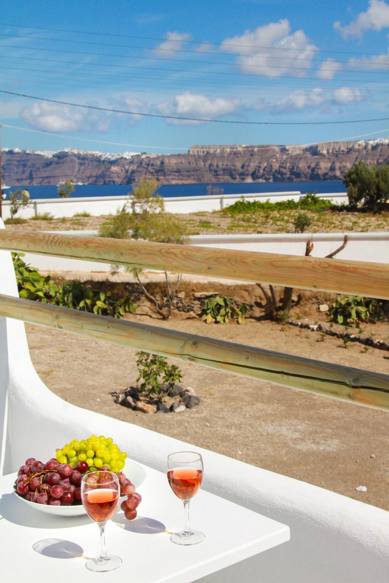 The Fisherman'S House Santorini Akrotírion Habitación foto